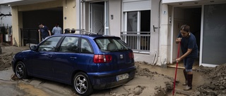 Oväder dränker grekisk stad i lermassor