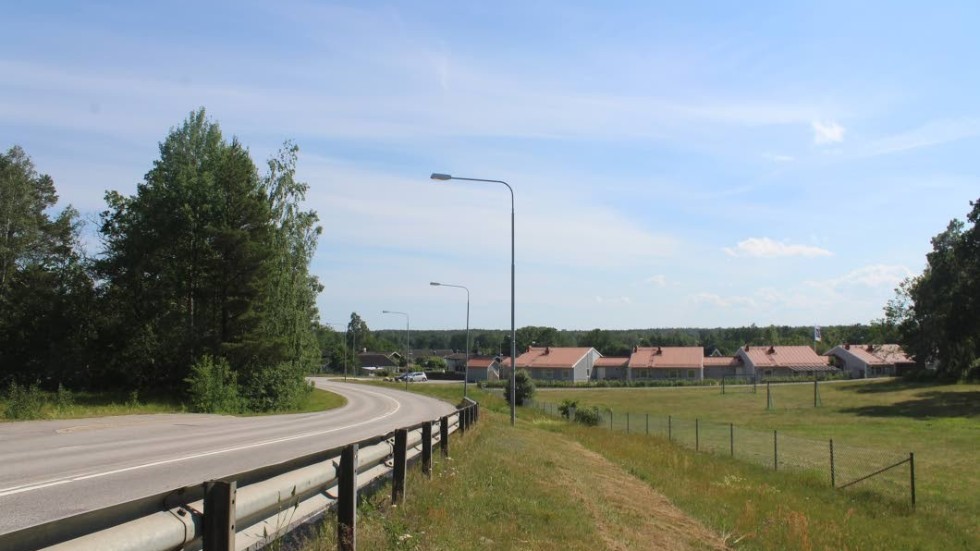 Boende i Kvännarområdet i Västervik har känt en ökning av bevakningen kring områdets vägar.