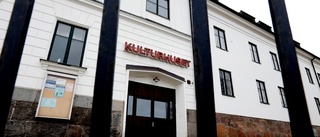 Notan för Kulturhuset: Kvarts miljon