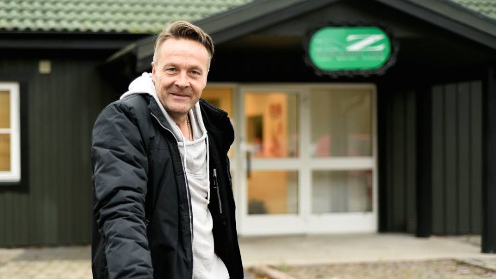 Filmskaparen Matz Eklund har fått förtroendet av SVT som ska visa hans senaste dokumentär "Vill du dansa?" på den attraktiva tablåtiden 20.00 på Juldagen.