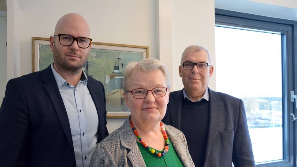 Snart kan det bli svalare på Västerviks boenden. Det berättar Jon Sjölander (M), andre vice ordförande i socialnämnden, Ingela Svensson (C), ordförande i socialnämnden och Jörgen Olsson, socialchef.