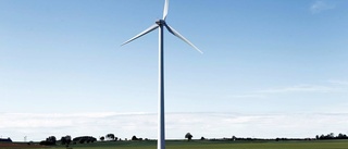 Motalaföretag får bygga vindkraftspark