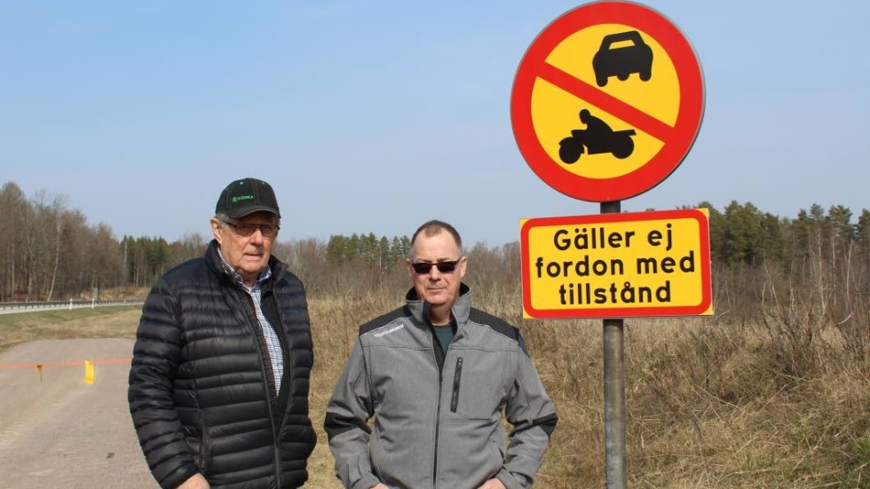 Stig Samuelsson och Mikael Samuelsson i Efsinge vägsamfällighet
