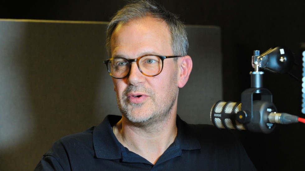 Fredrik Söderholm är veckans gäst i podcasten Fotbollsfredag.