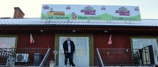 Stora godisbutiken i Rimforsa lägger ner: "Vissa dagar var det noll kronor i kassan"