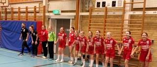 Västerviks handbollstjejer vann dramatisk match
