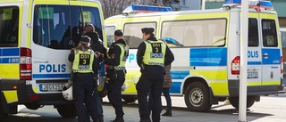 IFK-supportrar togs av polis