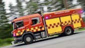 Fullt utvecklad brand i elverk – totalförstördes: Räddningstjänsten lyckades hindra spridning