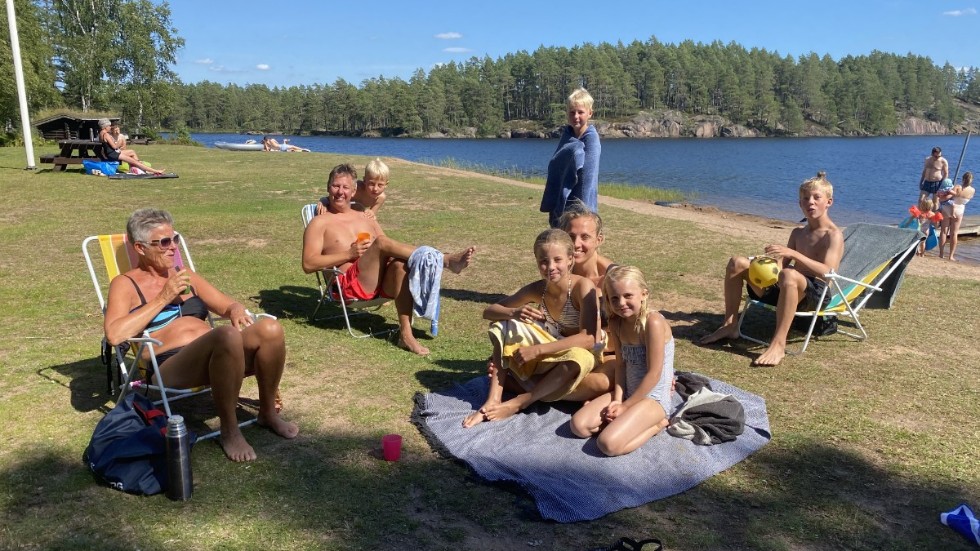 Familjen Wahlmann från Åhus med Jonas och Sofie och barnen var hemma i Hultsfred och hälsade på farmor Lotta.