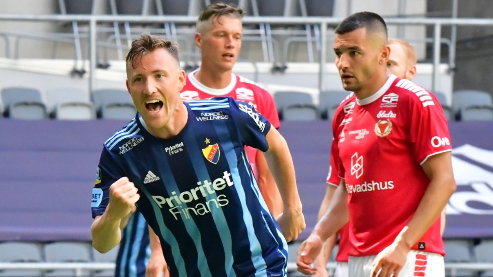 Djurgårdens Fredrik Ulvestad jublar efter sitt 4–0-mål mot Kalmar.