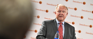 Swedbank öppen för att klämma åt ex-vd