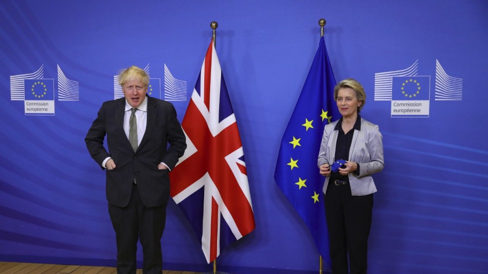 Storbritanniens premiärminister Boris Johnson och EU-kommissionens ordförande Ursula von der Leyen inför ett middagsmöte i Bryssel den 9 december.