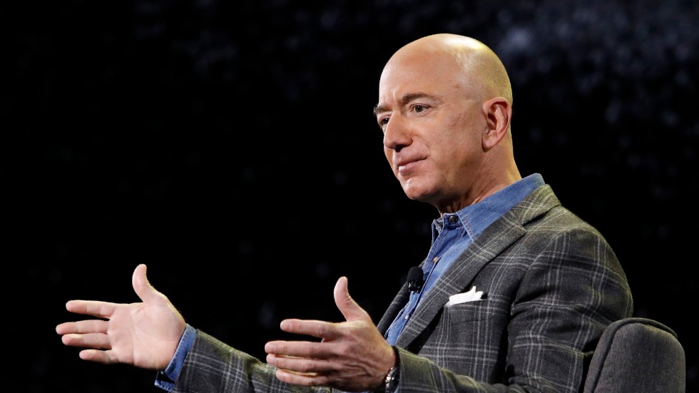 Jeff Bezos kliver av som vd för Amazon. Arkivbild.