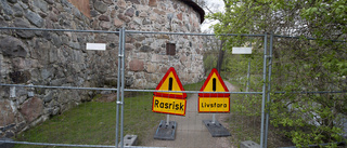 Nyköpingshus på väg att rasa – nu varnas allmänheten: "Människor kan dö"