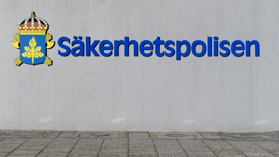 "Säkerhetspolisen arbetar aktivt med att följa upp och bedöma om och i sådana fall hur personer som återvänder från konfliktområden utgör hot mot Sverige", säger Gabriel Wernstedt, pressekreterare på Säpo.