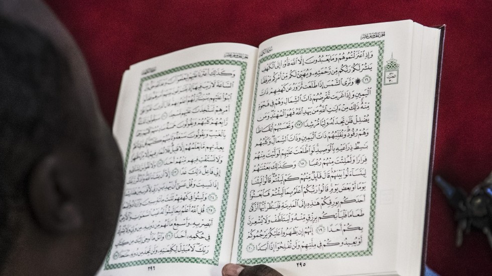 Folk borde läsa koranen, tycker insändarskribenten.