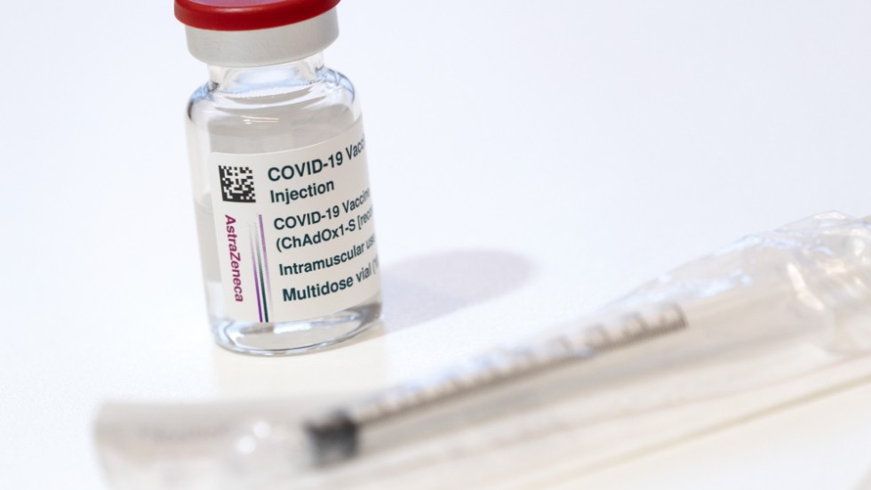 Vaccin mot covid-19 från Astra Zeneca. Arkivbild.
