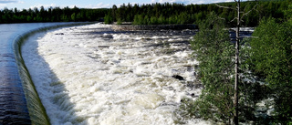 Vattenfall vid kraftstationen  