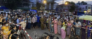 Juntans frigivningar i Myanmar har börjat