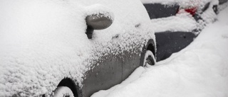 Fortsatt snövarning och trafikproblem i norr