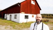 Tv-bagaren om livet efter stroken – tvingas skala ner på Eskilstunabageriet: "Högerhanden har inget muskelminne"