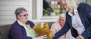 Gerd, 83, i Julita blev årets bästa granne: "Hon är en glädjespridare här"