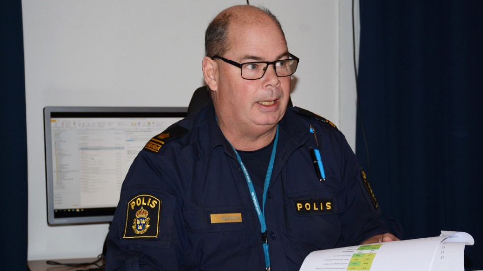 Kommunpolis Håkan Karlsson ser fördelar med kommunernas ansvar för det brottsförebyggande arbetet, framförallt när det gäller arbetet med unga. 