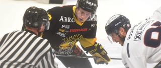 "Hockeylivet går upp och ner..." • Därför lämnar han VH