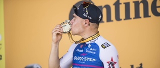 Massfall i Tour de France – Jakobsen i topp