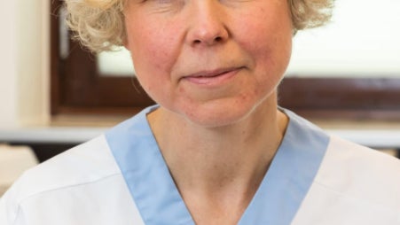 Infektionskliniken drar ner antalet vårdplatser till minimum: 
