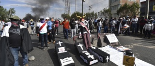Krav på presidentavgång flyttar till Lima