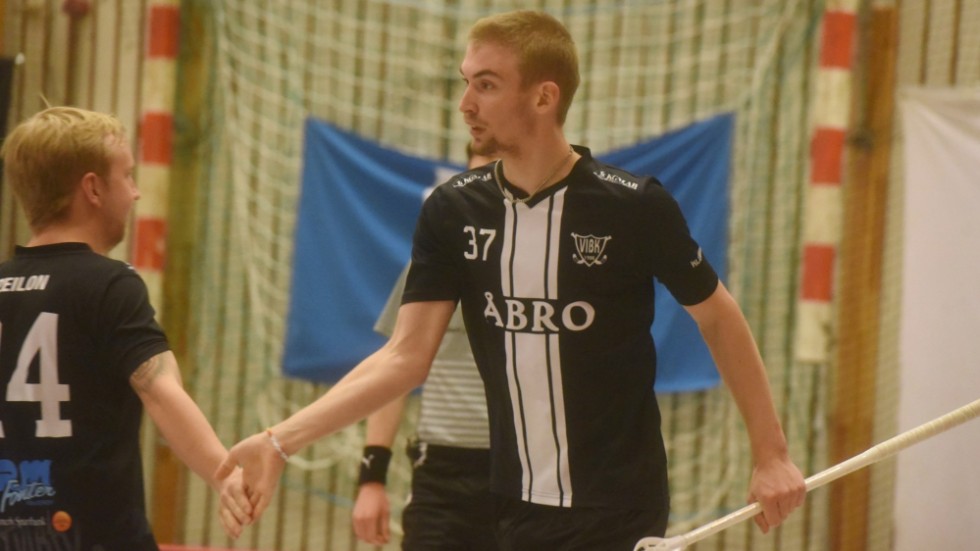 John Pettersson har nätat flera gånger för VIBK i cupen Björnslaget i Göteborg. Han gjorde det även i segermatchen i kvartsfinalen mot Landvetter. 