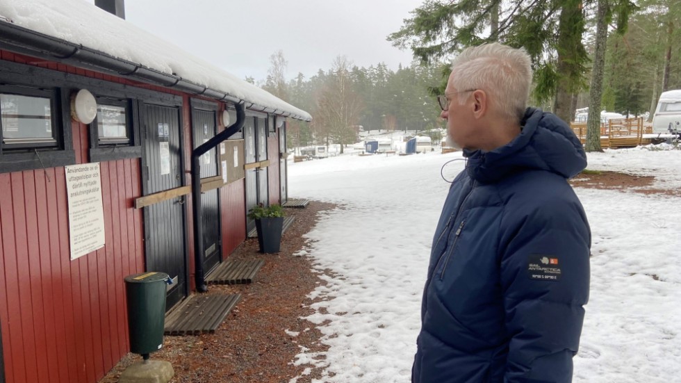 Mats Romlin vill ha besked om vad som ska hända med campingen vid Sörsjön.