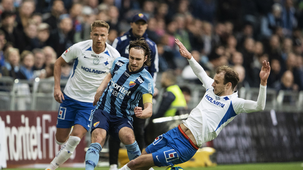 Kasper Larsen, Lars Krogh Gerson och IFK Norrköping kommer att många poäng i höst i jakten på Djurgården och Kevin Walker, på bilden.