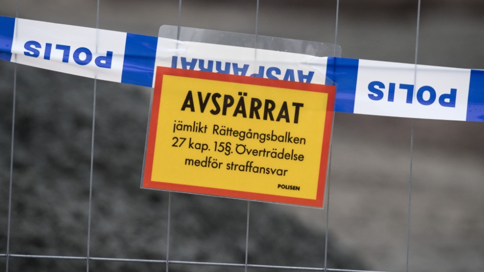 Polisen har släppt sina avspärrningar av byggarbetsplatsen i Uppsala där skelettdelar upptäcktes på tisdagen.