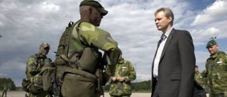 Dags för moget samtal kring Sveriges försvar