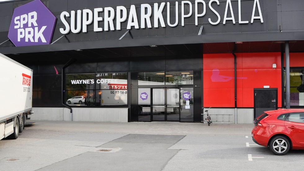Den finska aktivitets- och äventyrskedjan Super Park stänger ned sin verksamhet i Boländerna 29 september.
