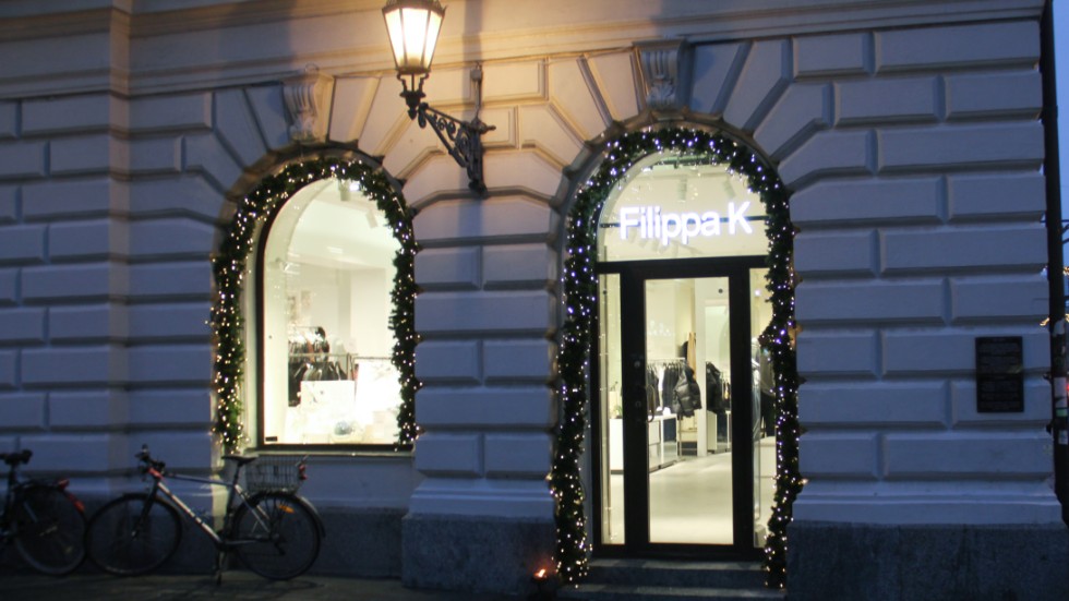 Klädmärket och kedjan Filippa K väljer att stänga sin butik i Rådhuset i Uppsala.