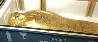 Plundrad antik kista återlämnad till Egypten