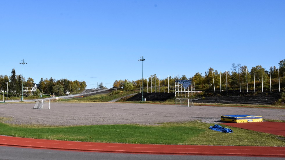 Rullskidbanan byggs på Matojärvi och kostar 9,5 miljoner kronor istället för sju. 