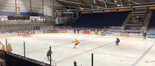 Hotet mot LHC:s retromatch i Stångebrohallen: Dimman