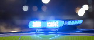 Polisen misstänker: Hjultjuvar slog till vid Skavsta