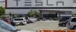 Musk trotsar restriktioner – Tesla startar