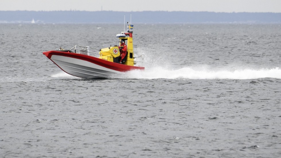 Sjöräddningen var på plats i Landskrona efter att människor på land larmat om en man i nöd ute i vattnet. Arkivbild.
