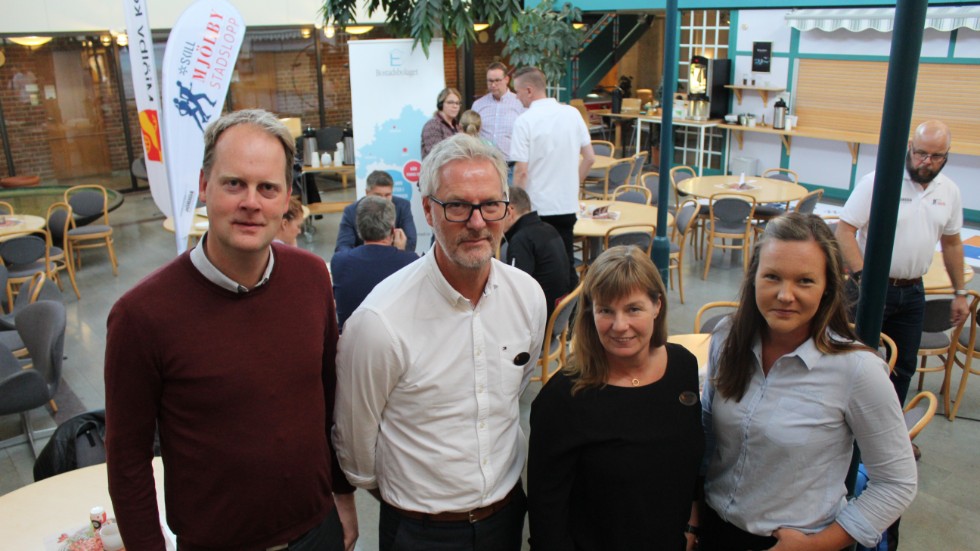 Ronnie Lock från Skill, Kjell Karlsson och Eva Ledin från fritidskontoret samt Sarah Andersson från Bostadsbolaget ser alla fram emot Mjölbys första stadslopp.