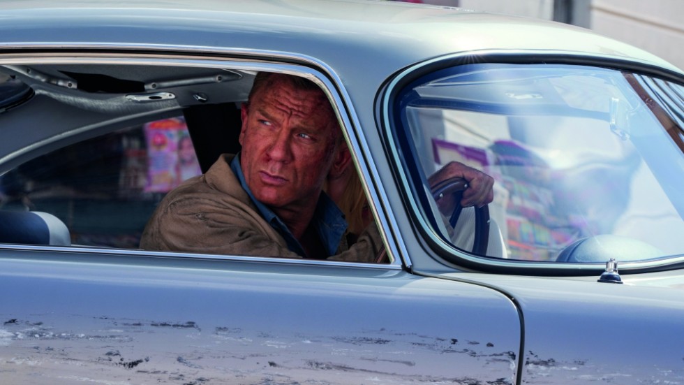 Nya Bond-filmen med Daniel Craig i huvudrollen skjuts upp igen. Arkivbild.