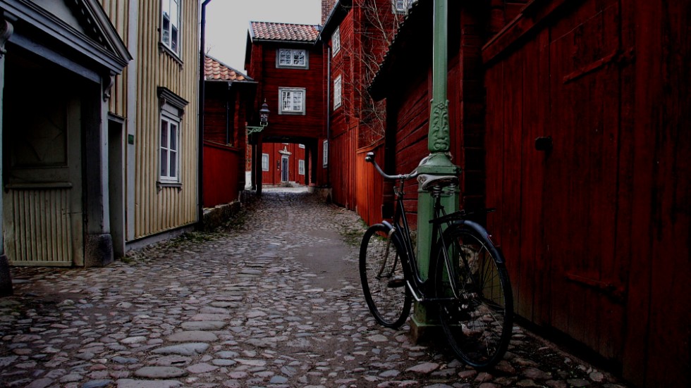 Nyköping behöver en ny "gamla stan" liknande som Linköping har, skriver en "fd Nyköpingsbo". 