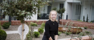 Hanna, 25, har flyttat in i nybyggda Pionenhuset: "Ville bort från Stockholm"