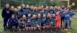 Västerviks Damfotbolls F09-lag vann serien: "Träningsnärvaron är hur hög som helst"