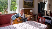 Tre generationer hyllar Barbro Hörberg i Musikens hus: "Man blir lite rörd av situationen"